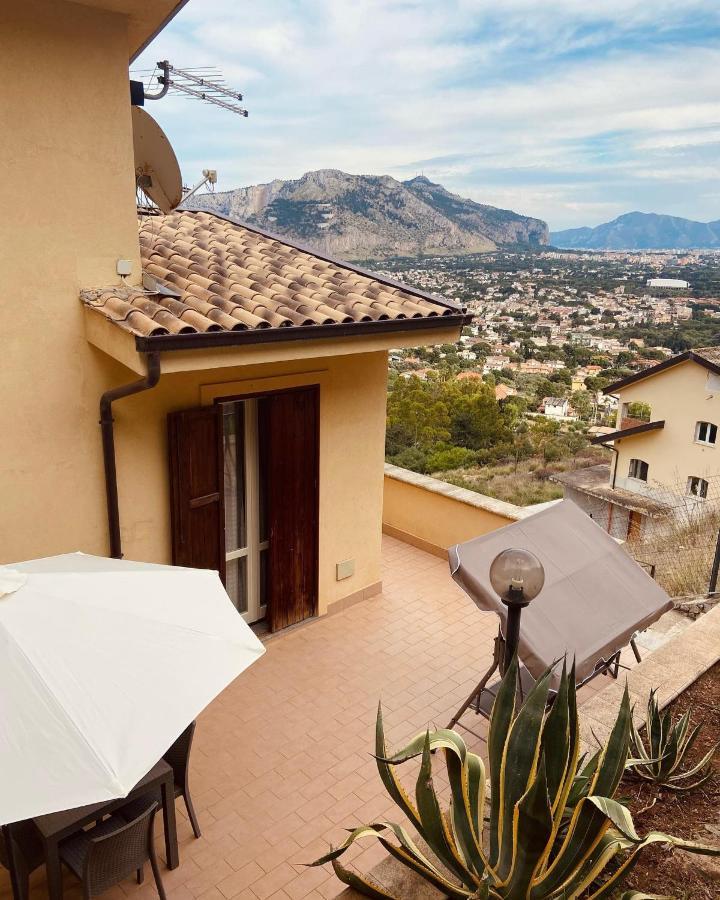 L'Oasi Dell'Eremita Apartment Мондело Екстериор снимка