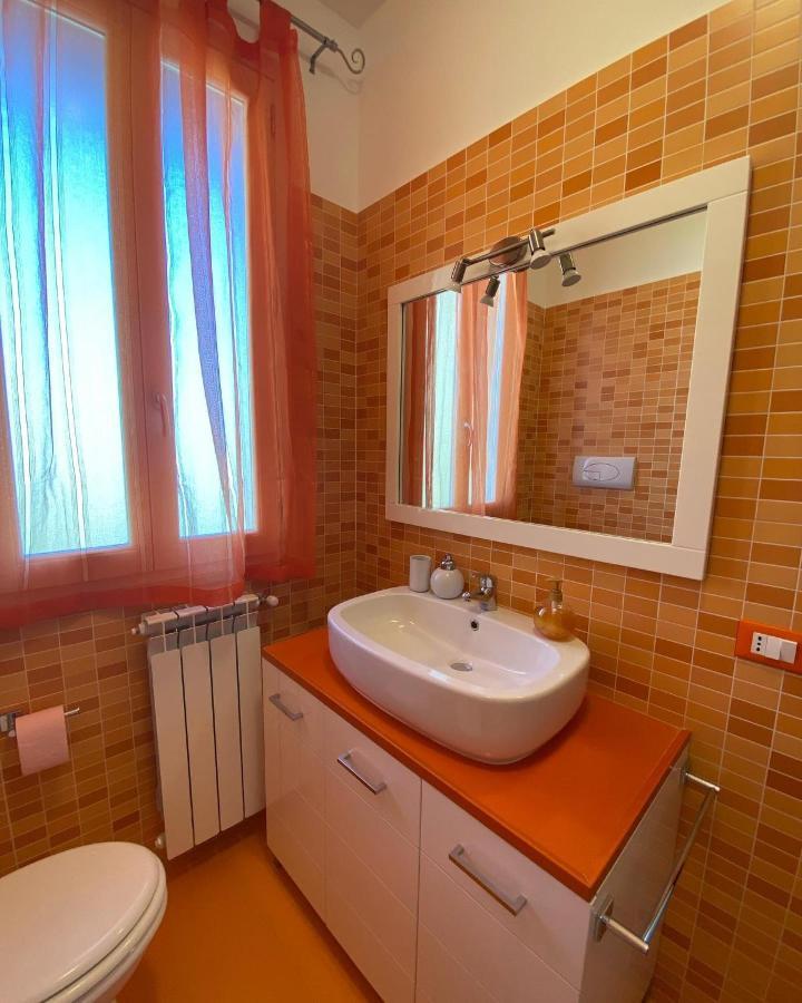 L'Oasi Dell'Eremita Apartment Мондело Екстериор снимка